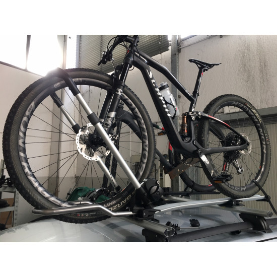 БАГАЖНИК ЗА ВЕЛОСИПЕД CLOVER SX ЧЕРЕН - ЛЯВО ОТВАРЯНЕ